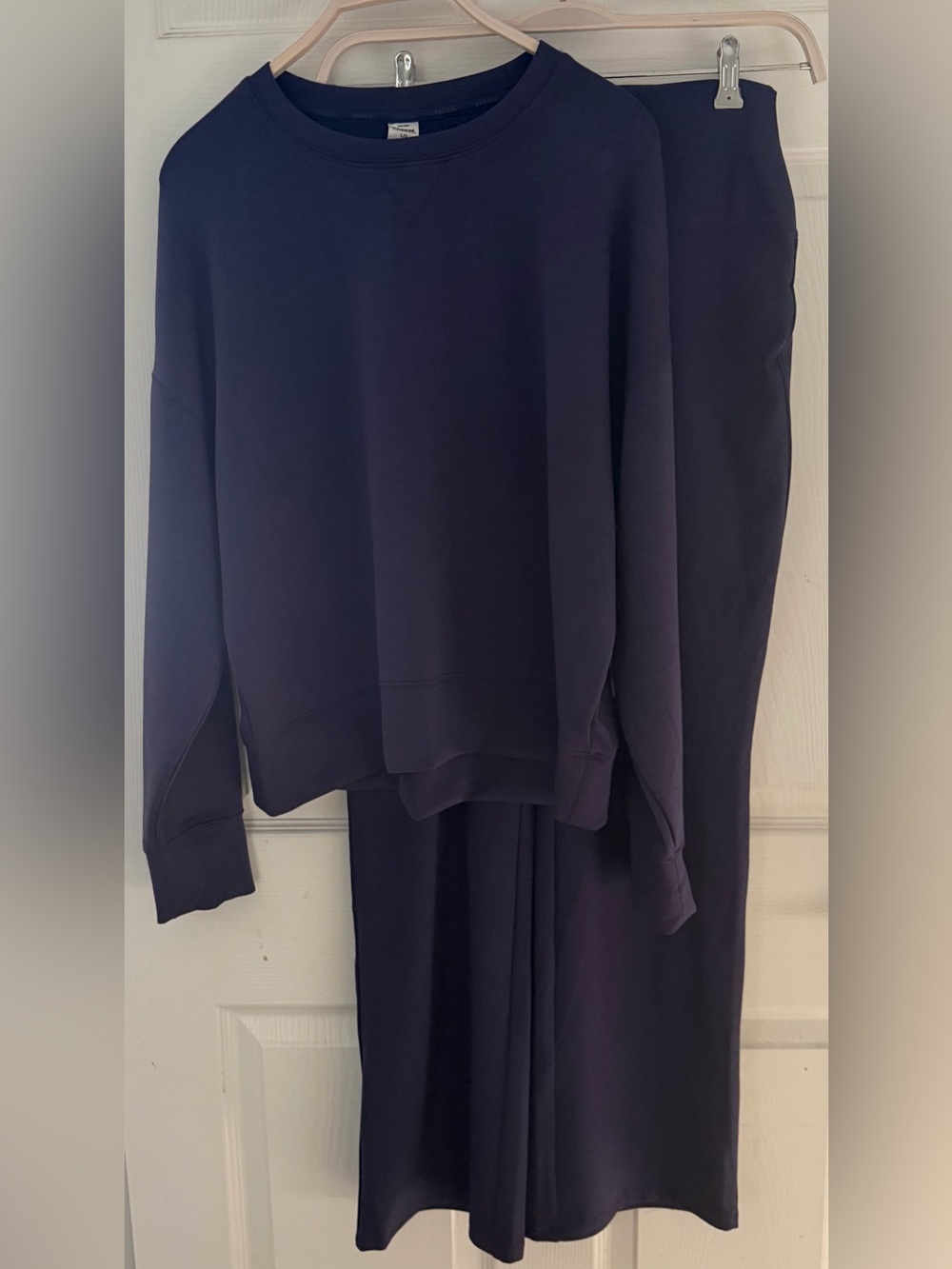 NWT Women's Navy Lounge Sweatshirt & Pants Set